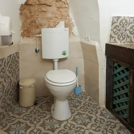 Sweet 'En Kerem View Bed & Breakfast Jerusalem Exterior photo