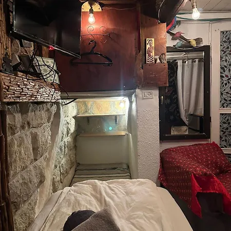 Sweet 'En Kerem View Bed & Breakfast Jerusalem Exterior photo